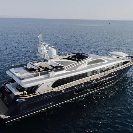 Harun Yacht ספינת מלון בויוקצ'קמג'ה